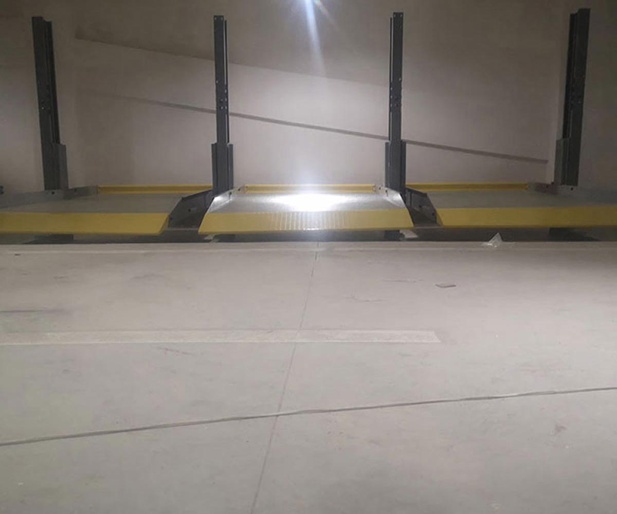 寧蒗雙層升降橫移式機械式停車設備安裝