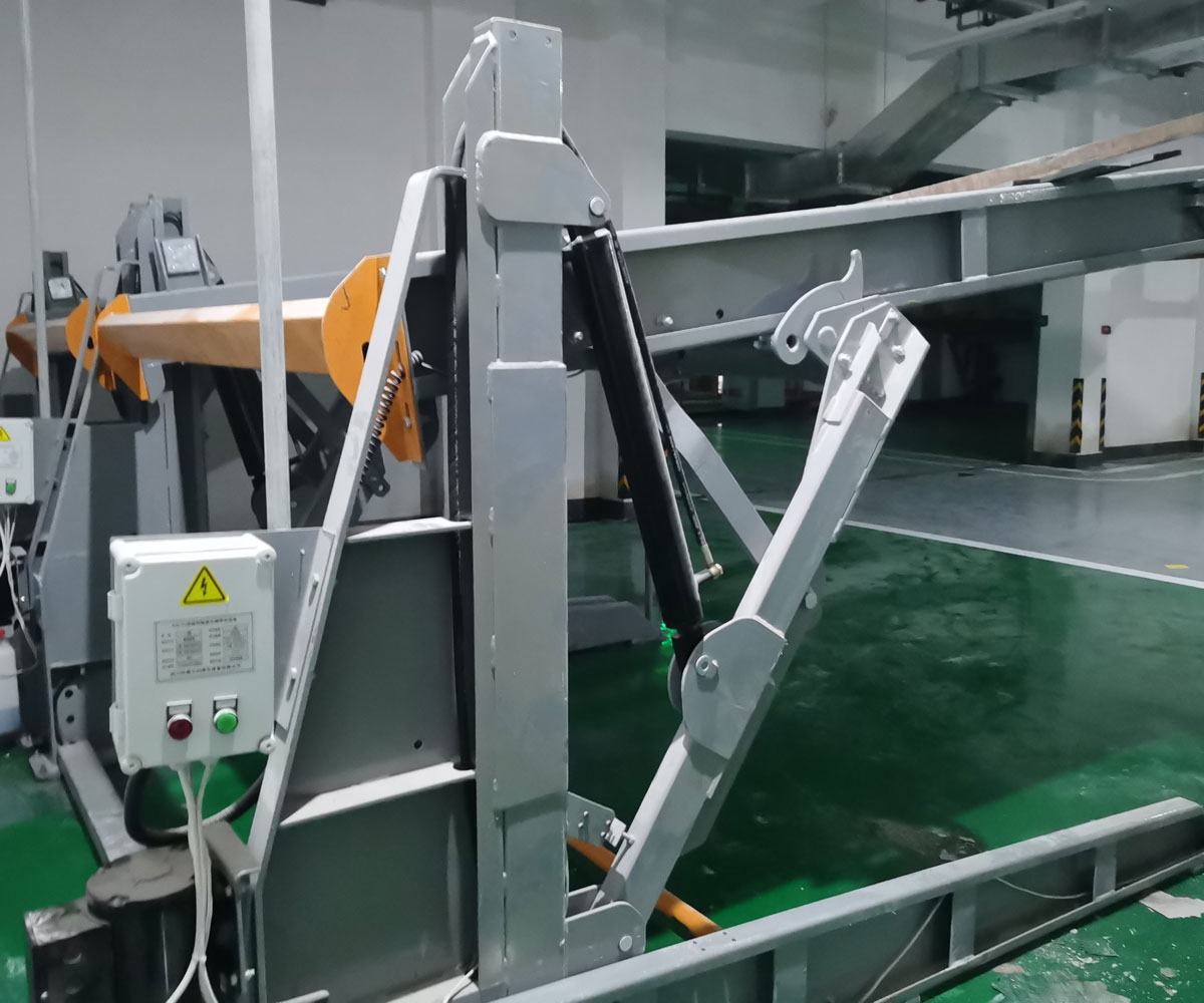 雙層升降橫移機械立體停車設備拆除.jpg